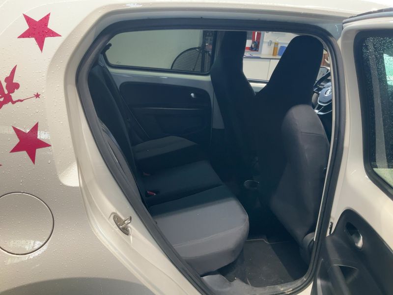 Volkswagen up! 1.0 Sound up! BlueMotion Tech — zdjęcie 14