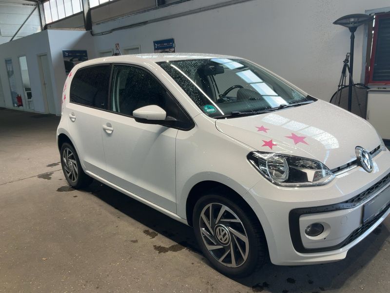 Volkswagen up! 1.0 Sound up! BlueMotion Tech — zdjęcie 8