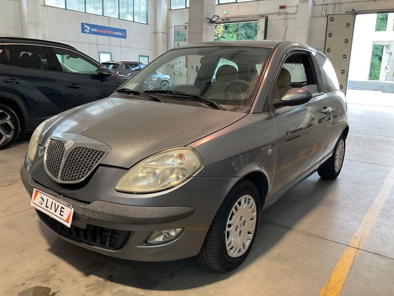 Lancia Ypsilon 1.2 Argento 2006 – снимка 1