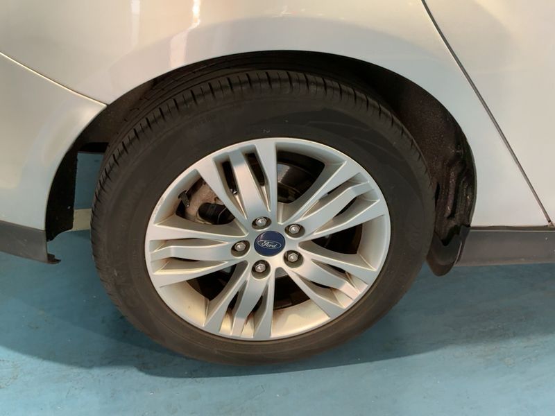 Ford Focus 1.6 TDCi Edition 2014 – снимка 9