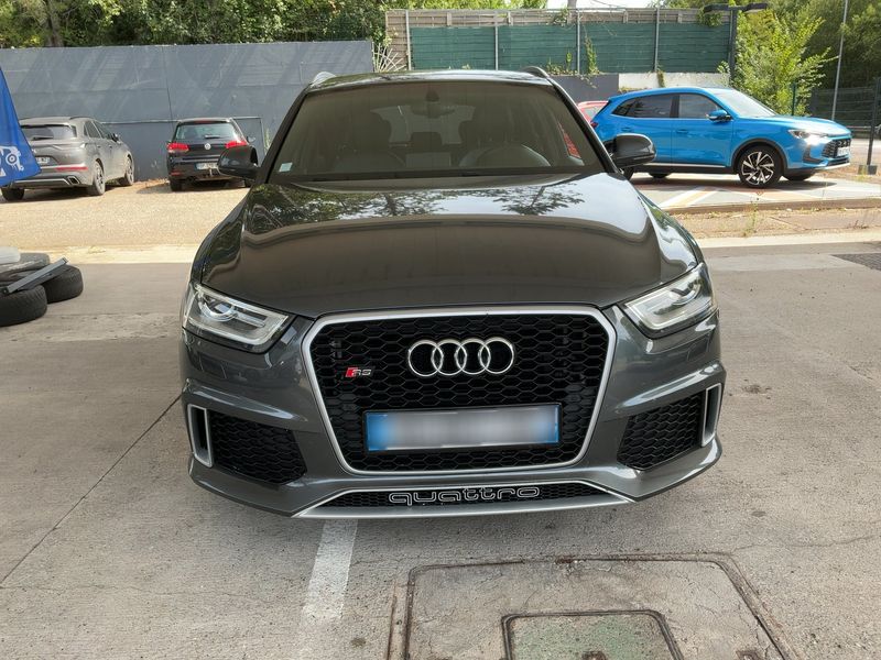 Audi RS Q3 2.5 TFSI quattro — zdjęcie 9