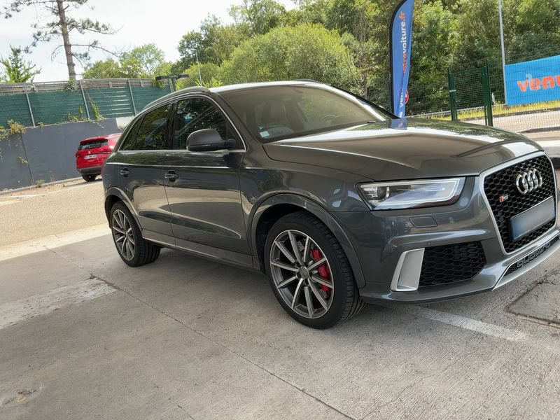 Audi RS Q3 2.5 TFSI quattro — zdjęcie 8