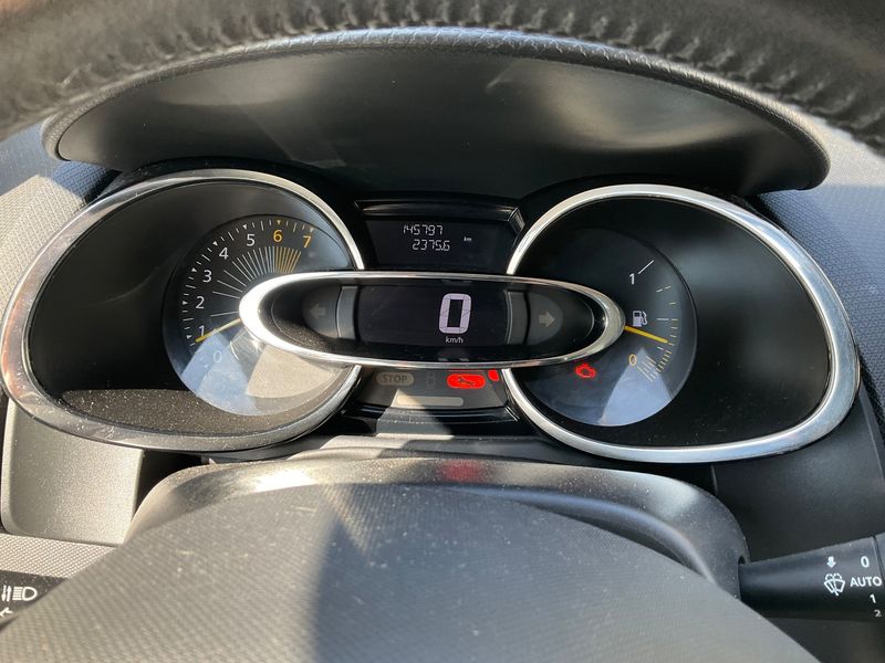 Renault Clio 1.2 Paris 2014 – снимка 18