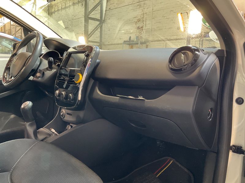 Renault Clio 1.2 Paris 2014 – снимка 25