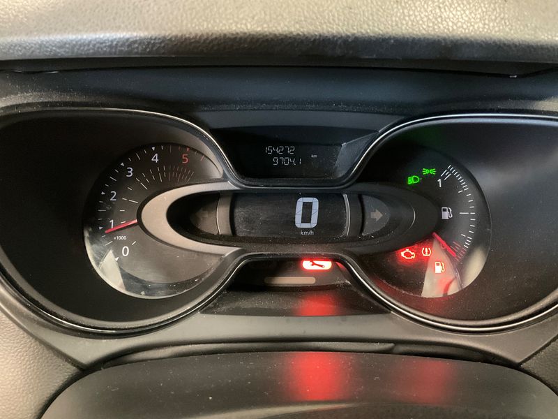 Renault Captur 1.5 dCi Energy Intens 2017 – снимка 18