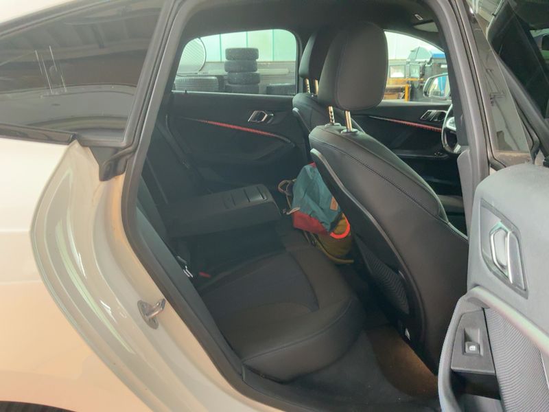 BMW 2er 218d Gran Coupe M Sport — zdjęcie 14