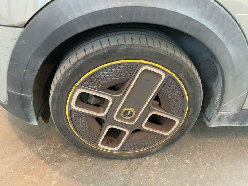 MINI Cooper SE Trim S 2020 – снимка 3