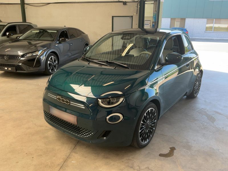 Fiat 500e electric drive 87 kW 3+1 La Prima