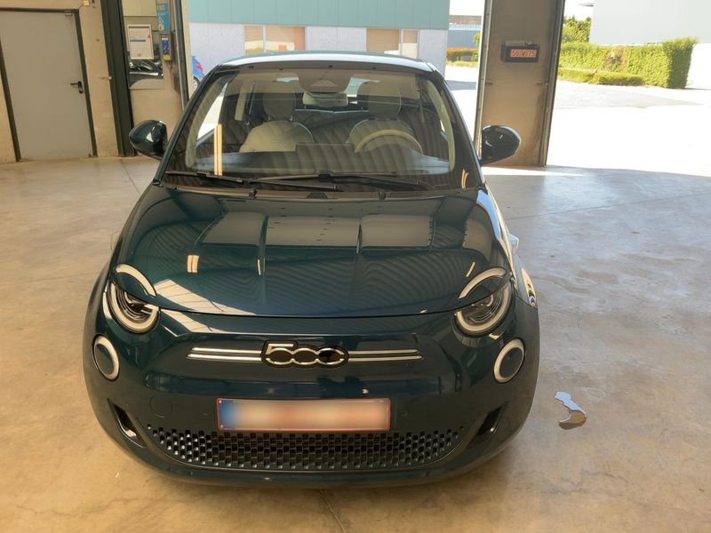 Fiat 500e electric drive 87 kW 3+1 La Prima — zdjęcie 9