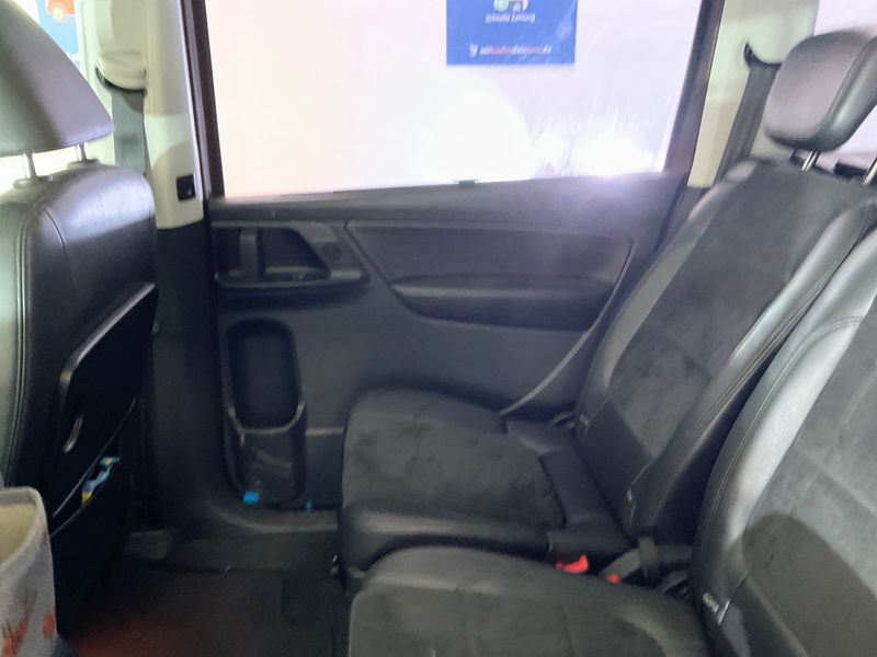 Volkswagen Sharan 2.0 TDI Highline BlueMotion Tech 2011 – снимка 26