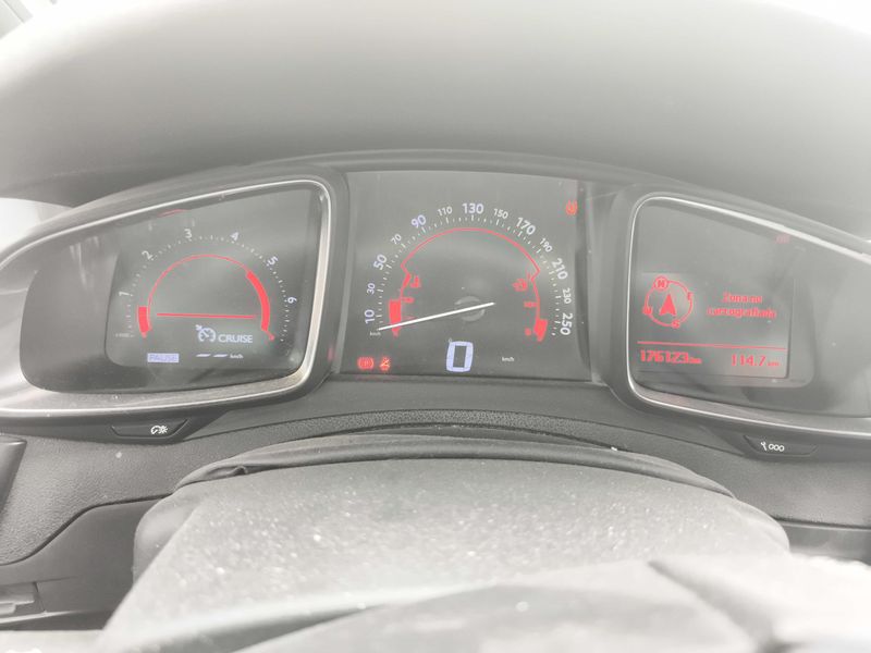 DS Automobiles DS5 1.6 Blue-HDi Style — zdjęcie 12