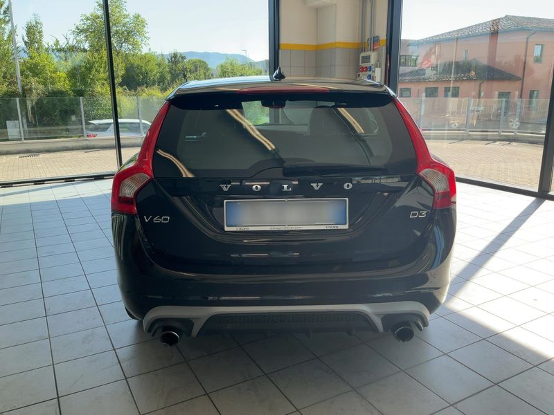 Volvo V60 2.0 D3 R-Design 2018 – снимка 7
