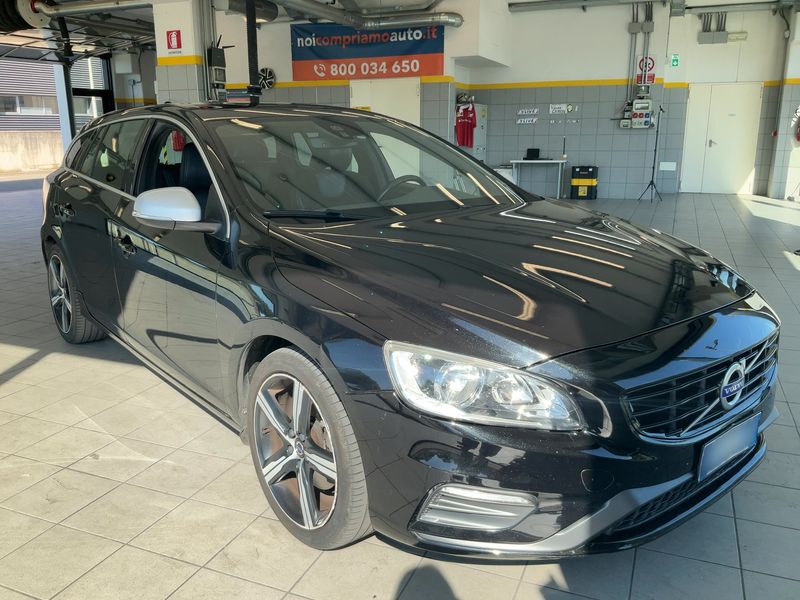 Volvo V60 2.0 D3 R-Design 2018 – снимка 12