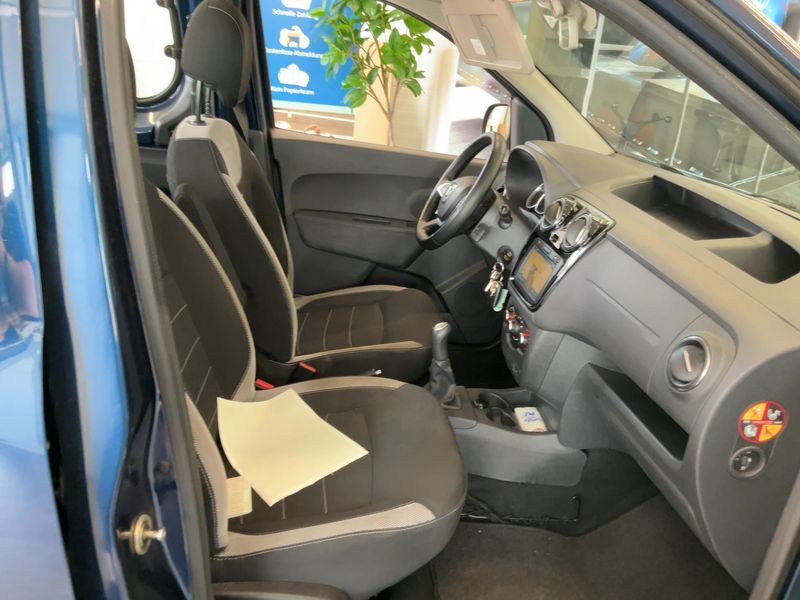 Dacia Dokker 1.6 SCe Stepway — zdjęcie 11