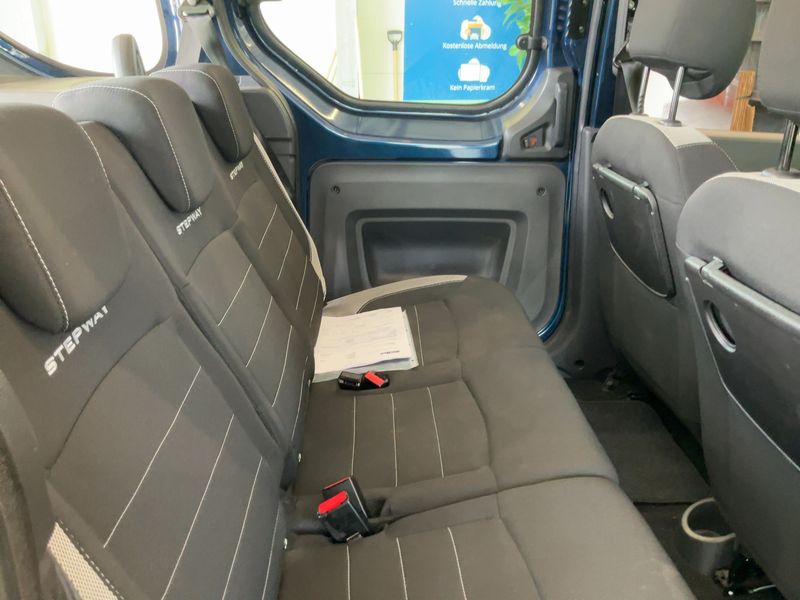Dacia Dokker 1.6 SCe Stepway — zdjęcie 14