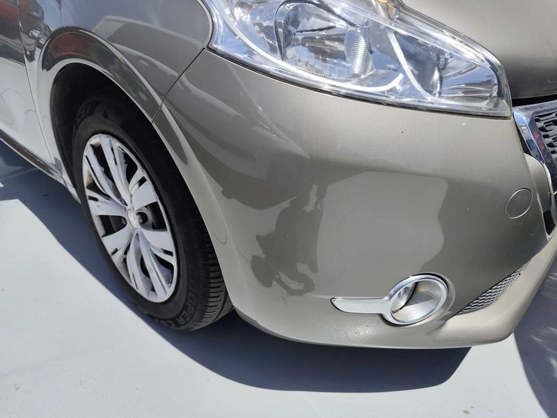 Peugeot 208 1.4 HDi Active 2014 – снимка 20