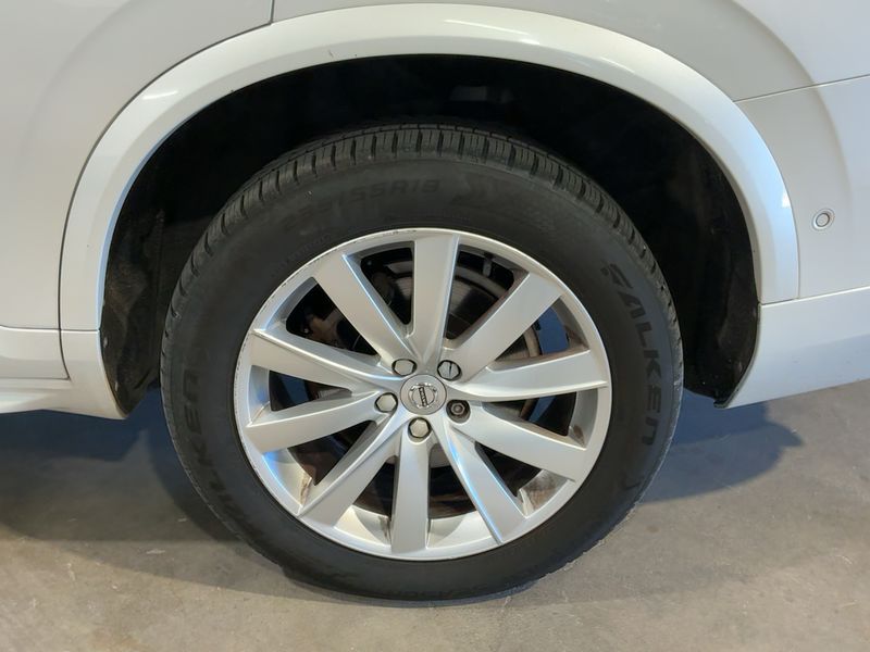 Volvo XC90 2.0 D5 Momentum AWD 2015 – снимка 5