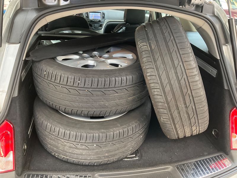 Opel Insignia Sports Tourer 2.0 CDTI Edition 2016 – снимка 15