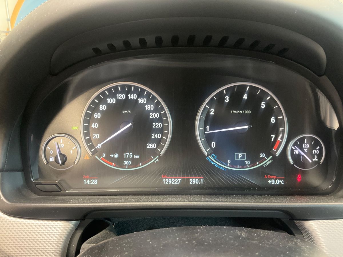 BMW 5er 2016 — photo 19