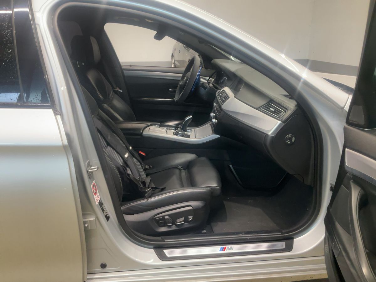 BMW 5er 2016 — photo 17