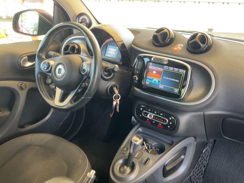 Smart fortwo 0.9 Turbo Basis passion 2018 – снимка 17