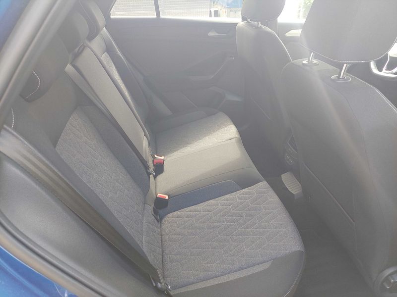 Volkswagen T-Roc 2.0 TDI Move — zdjęcie 13