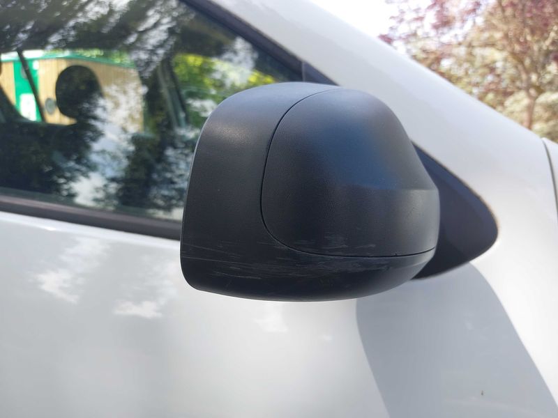 Dacia Sandero 1.5 dCi Ambiance 2015 – снимка 44