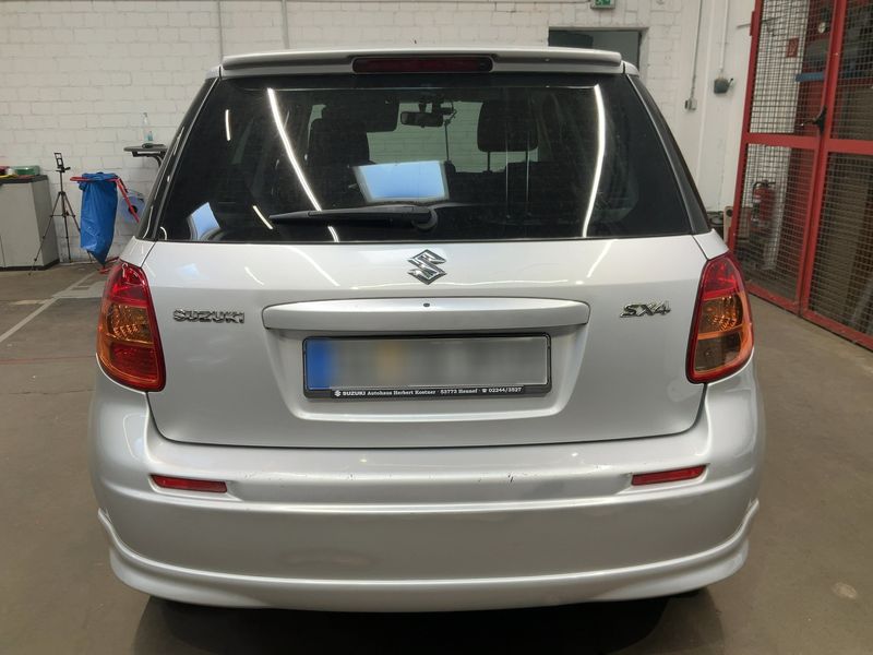 Suzuki SX4 1.6 City+ — zdjęcie 5