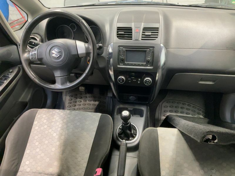 Suzuki SX4 1.6 City+ — zdjęcie 12