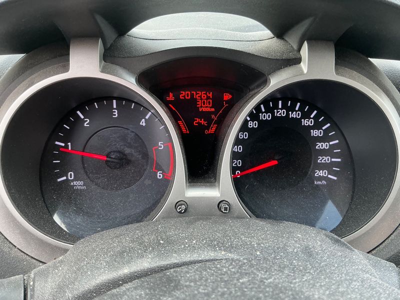 Nissan Juke 1.5 Turbodiesel Acenta 2013 – снимка 4