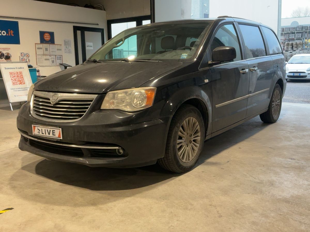 Lancia Voyager d'occasion