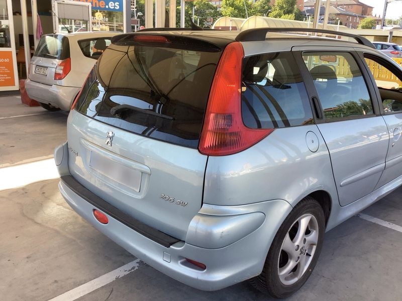 Peugeot 206 1.6 XS Clim — zdjęcie 6