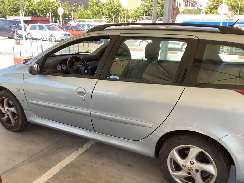 Peugeot 206 1.6 XS Clim — zdjęcie 4