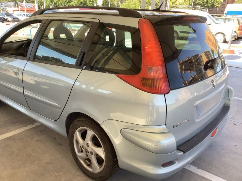 Peugeot 206 1.6 XS Clim — zdjęcie 3