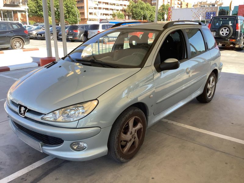 Peugeot 206 1.6 XS Clim — zdjęcie 1