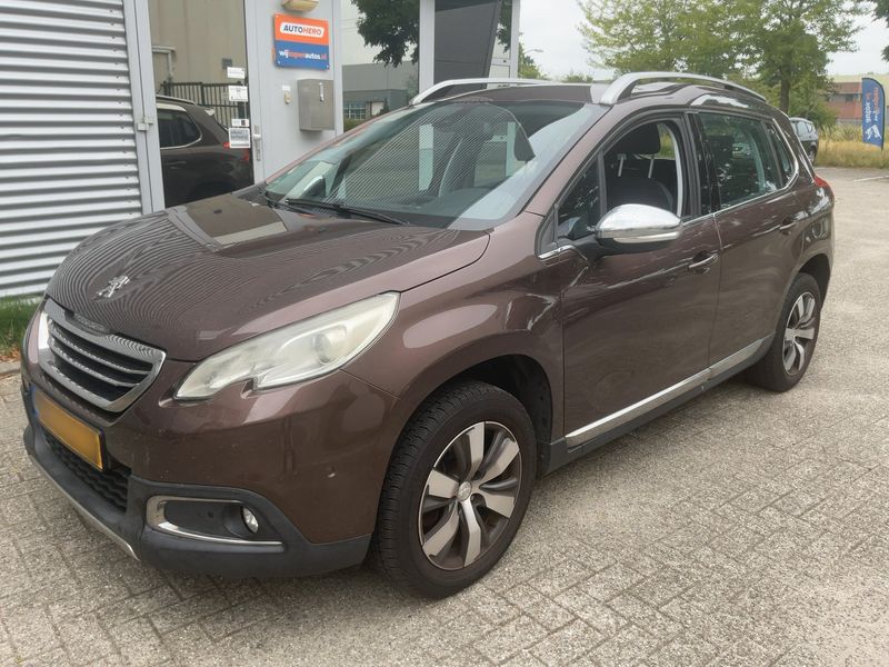 Peugeot 2008 1.6 Allure