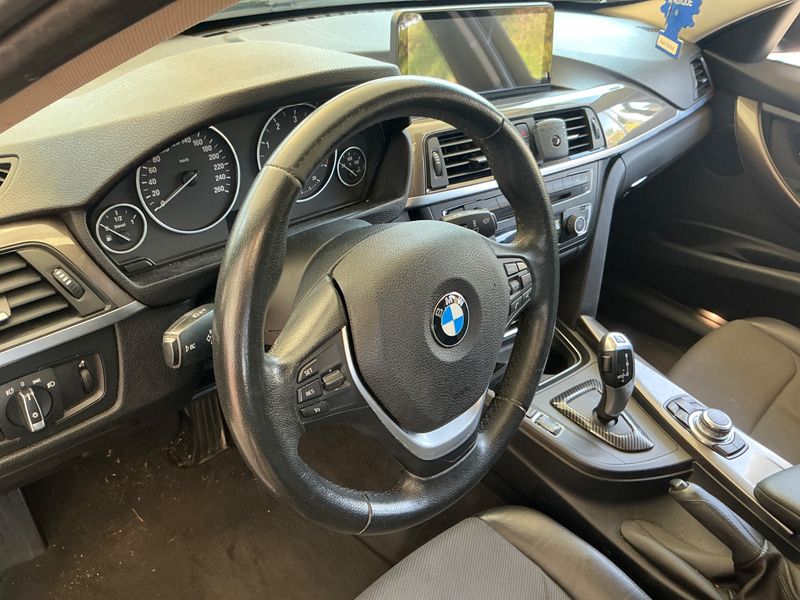 BMW 3er 318d 2013 – снимка 27