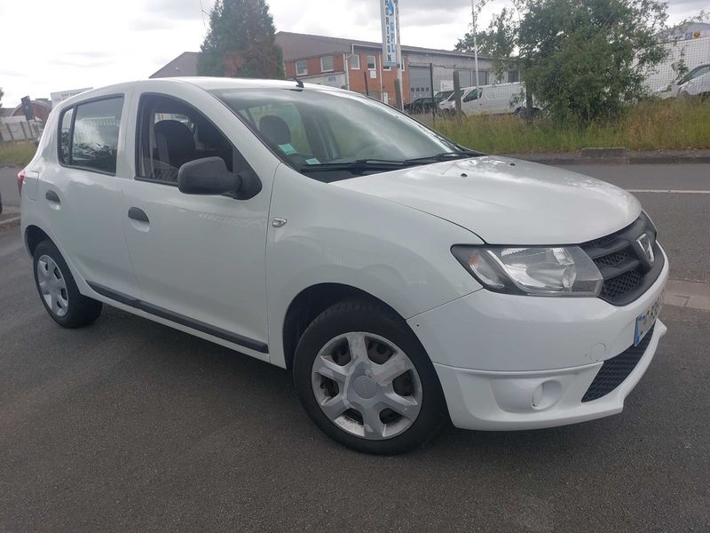 Dacia Sandero 1.2 Ambiance — zdjęcie 6