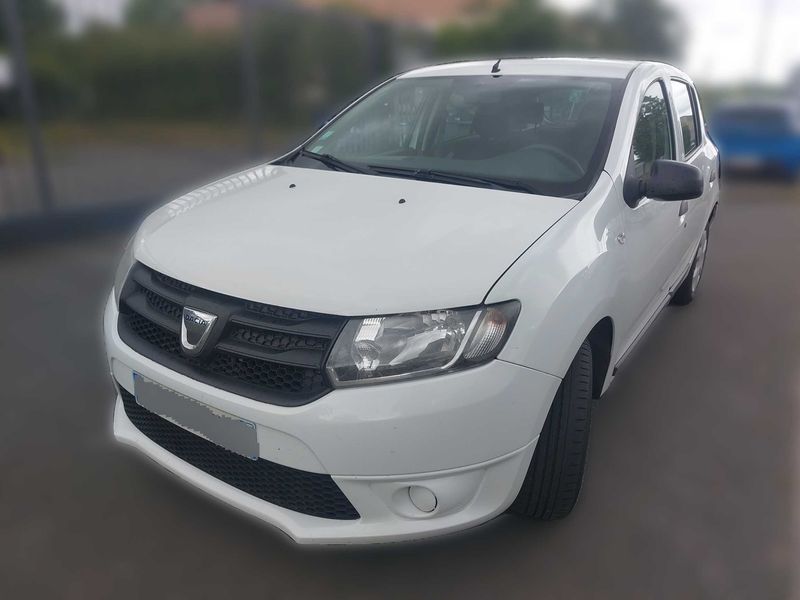 Dacia Sandero 1.2 Ambiance — zdjęcie 1