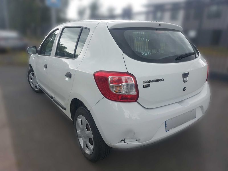 Dacia Sandero 1.2 Ambiance — zdjęcie 3