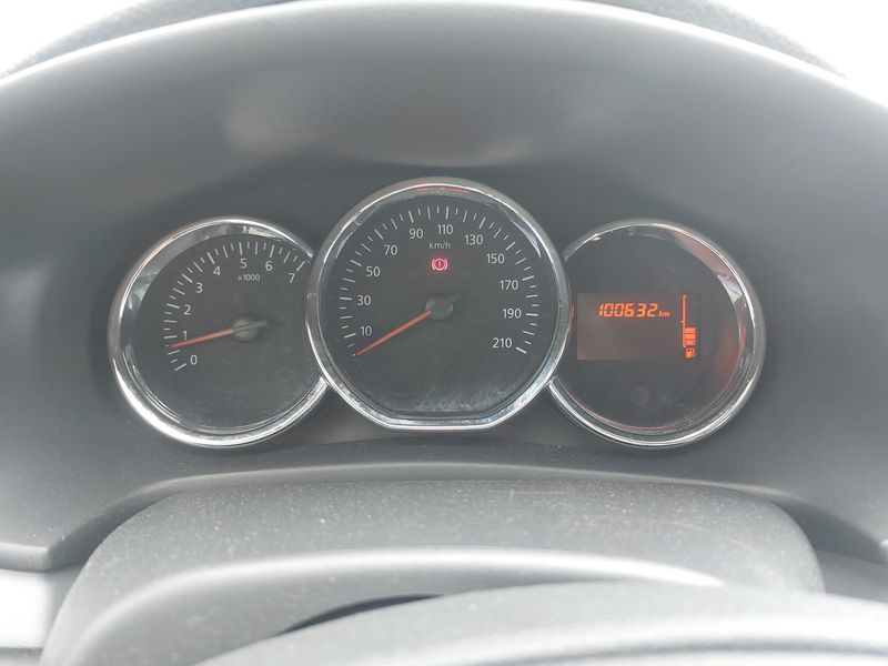 Dacia Sandero 1.2 Ambiance — zdjęcie 12