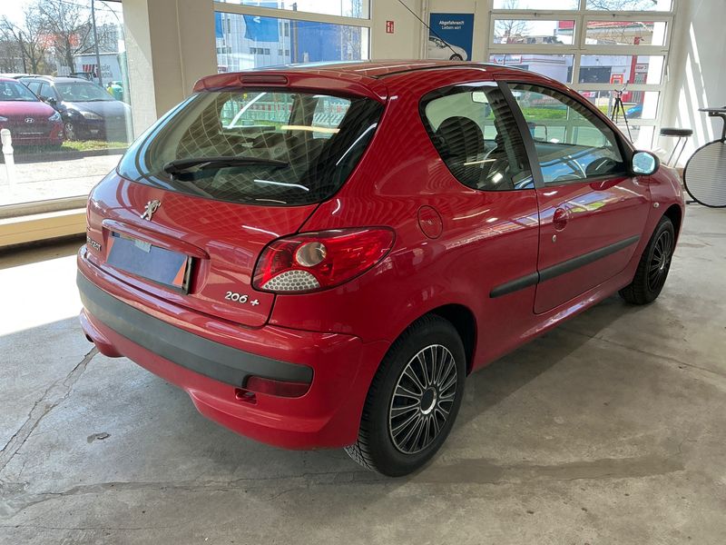 Peugeot 206+ 1.4 Basis — zdjęcie 2