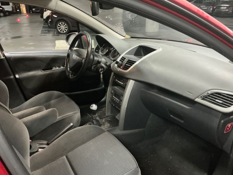 Peugeot 207 1.6 Premium 2008 – снимка 3