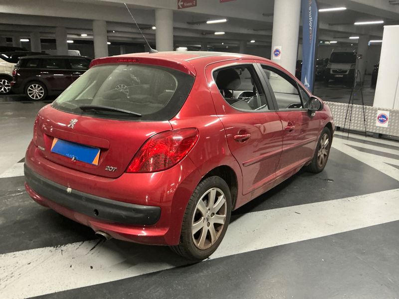 Peugeot 207 1.6 Premium 2008 – снимка 2