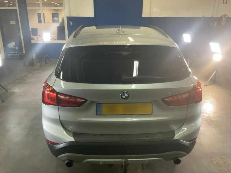 BMW X1 xDrive 20i Sport Line — zdjęcie 5