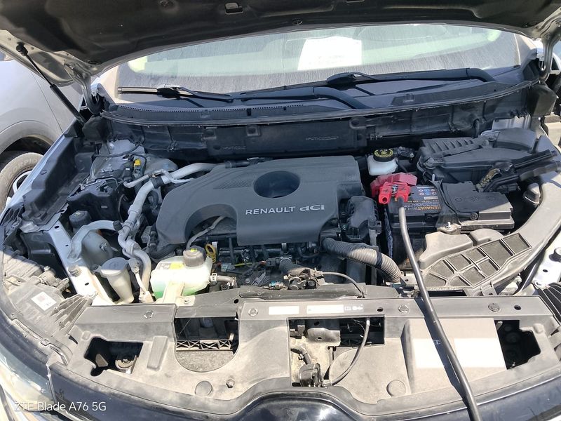 Renault Koleos 1.7 BLUE dCi Executive — zdjęcie 8