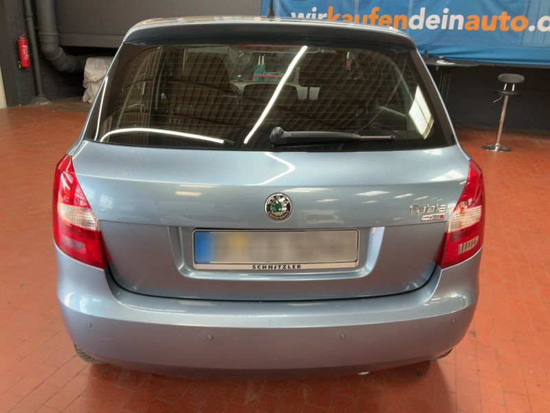 Skoda Fabia 1.2 TSI Ambiente — zdjęcie 5