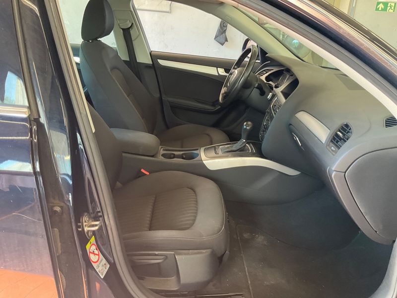 Audi A4 1.8 TFSI Ambiente — zdjęcie 3