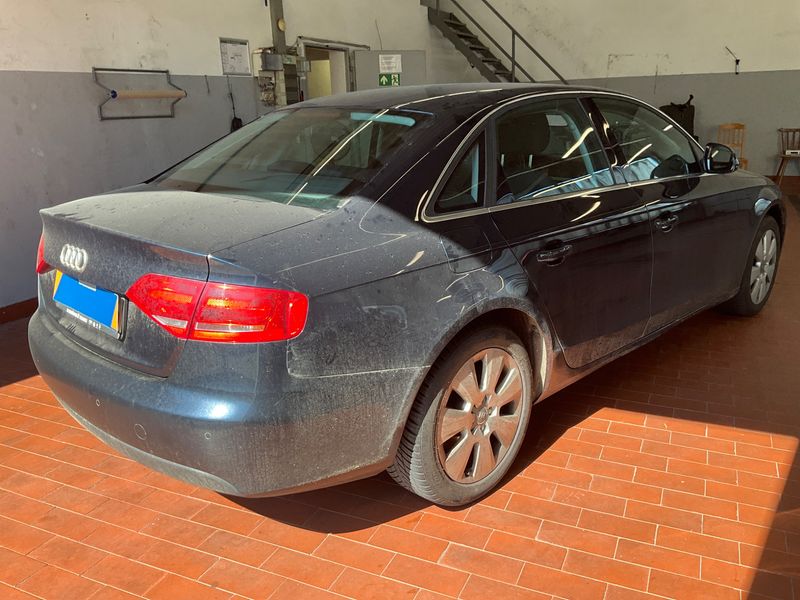 Audi A4 1.8 TFSI Ambiente — zdjęcie 2