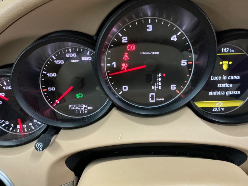 Porsche Cayenne Diesel 2013 – снимка 23